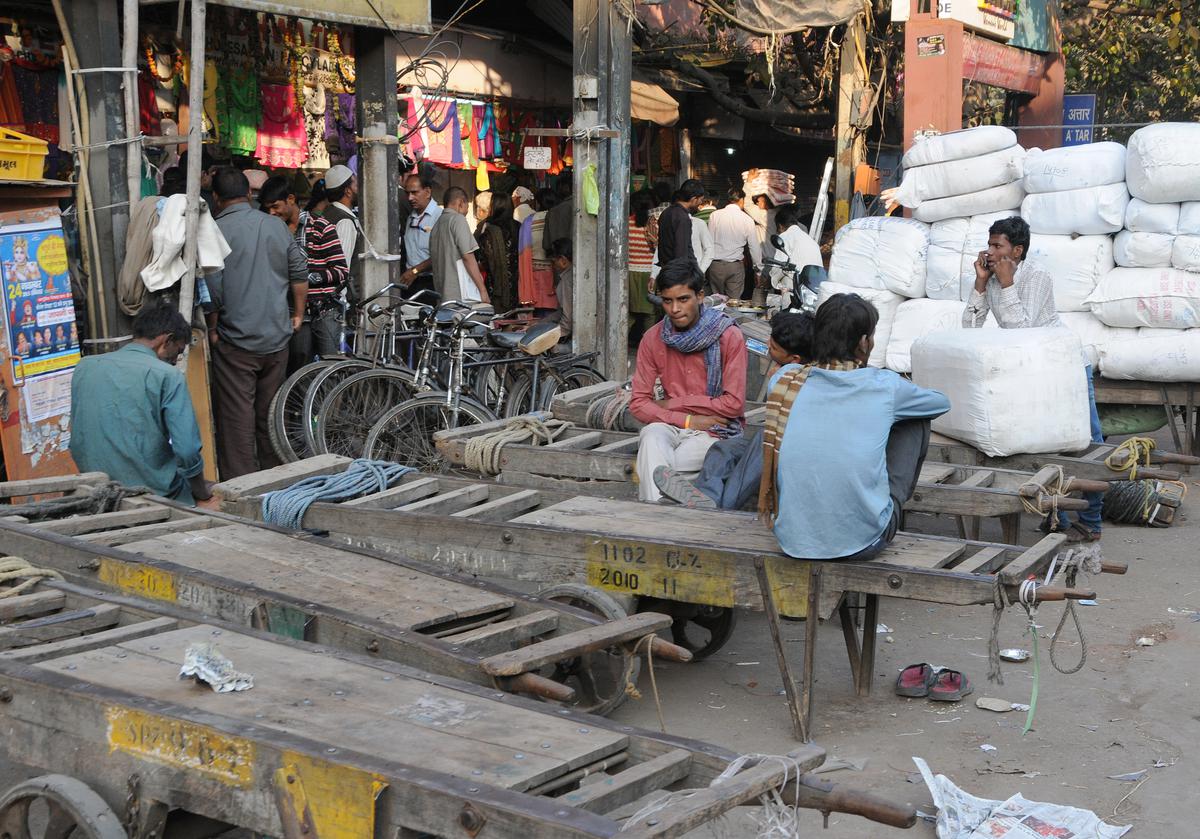 भारत में नौकरियों का संकट, व्यापक आर्थिक कारण